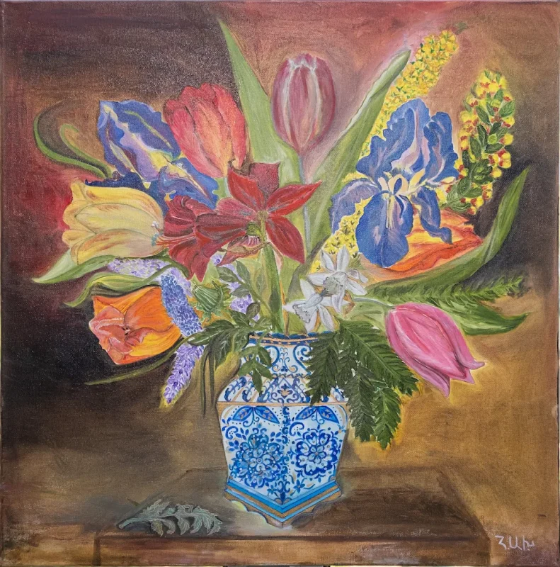 Spring flowers bouquet in decorative vase